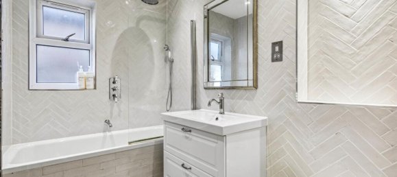 Дом с 4 спальнями в Лондон, Великобритания № 6954 28