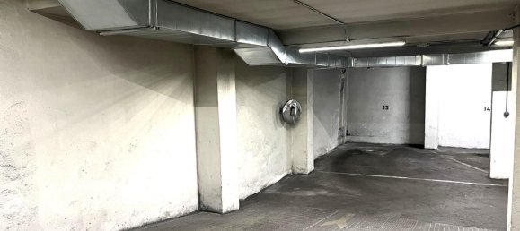 11m² Garage in Madrid, Spain No. 111858 8