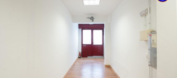 30m² Commercial property in Basque Autonomous Community, Spain No. 152895 9