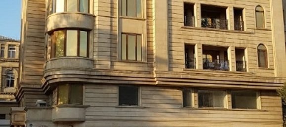 630m² Commercial property in Baku, Azerbaijan No. 74 7