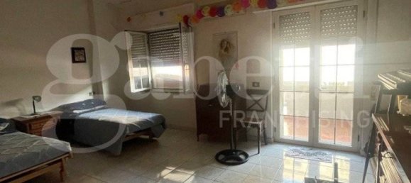 2 Schlafzimmer Haus in Oristano, Italy, Nr. 317592 9