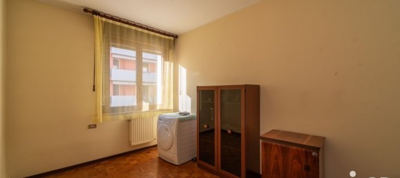 4 rooms Apartment in Selvazzano Dentro, Italy No. 20322 8