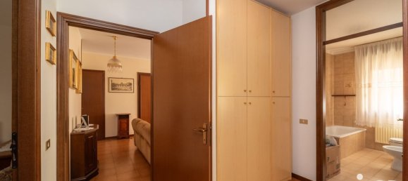 4 rooms Apartment in Selvazzano Dentro, Italy No. 20322 11
