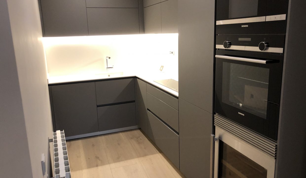 Apartamento T2 em Ciutat Vella, Spain N.º 25631