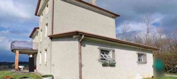 8 rooms House in Susegana, Italy No. 308029 5