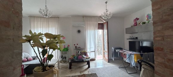 4 rooms Apartment in Tortona, Italy No. 119778 13