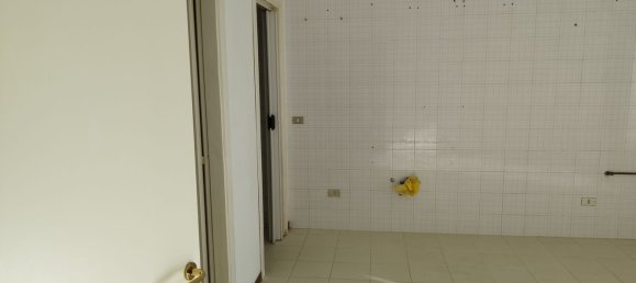 5 rooms Apartment in Lecce, Italy No. 199281 9