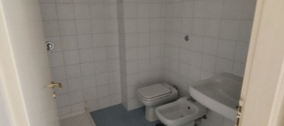 5 rooms Apartment in Lecce, Italy No. 199281 29