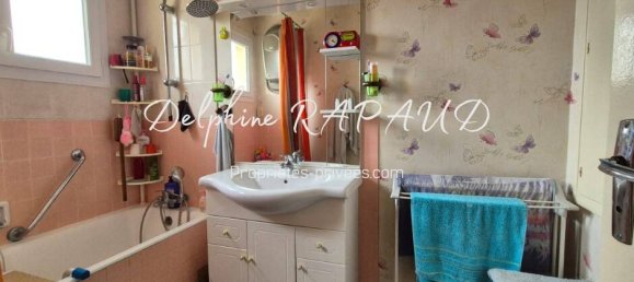 Villa de 3 dormitorios en Nogent-le-Rotrou, France No. 254158 7