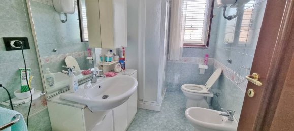 5-Zimmer Haus in Anzano di Puglia, Italy, Nr. 131578 15