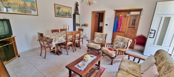 5-Zimmer Haus in Anzano di Puglia, Italy, Nr. 131578 13
