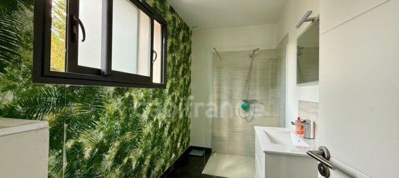 4 bedrooms House in Gard, France No. 299381 8