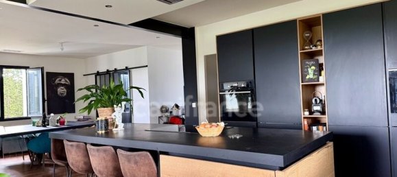 4 bedrooms House in Gard, France No. 299381 3