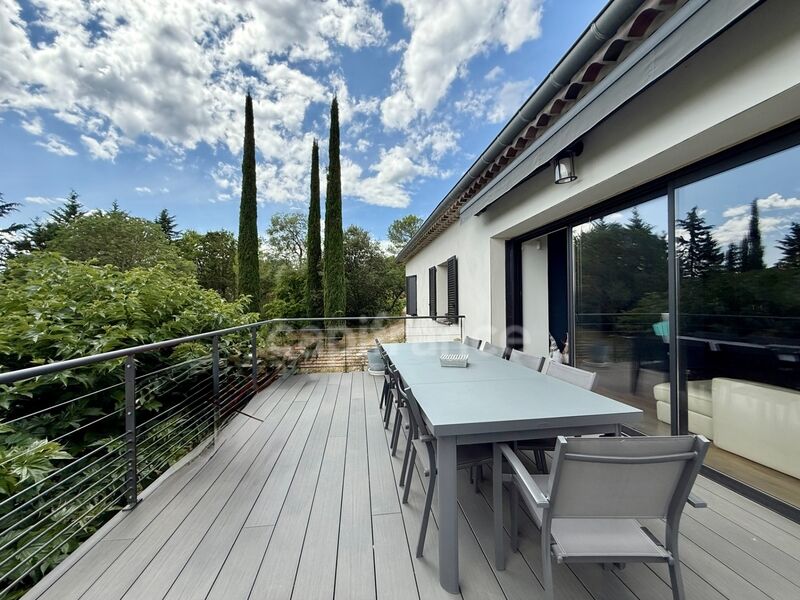 4 bedrooms House in Gard, France No. 299381