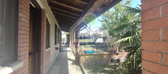 8 غرف نوم فيلا في Piadena Drizzona, Italy رقم 373776 7