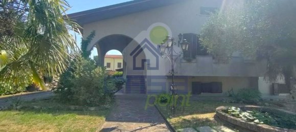 8 غرف نوم فيلا في Piadena Drizzona, Italy رقم 373776 10