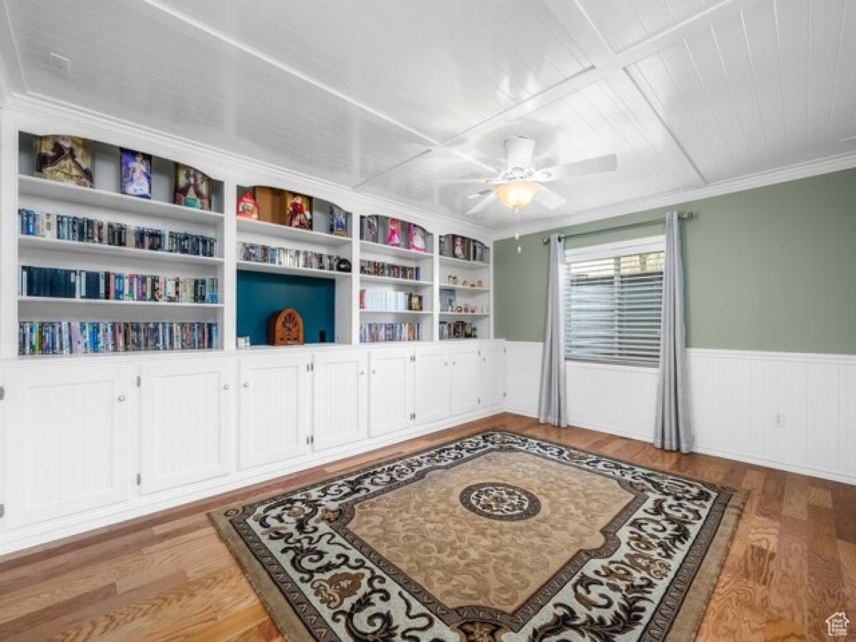 5 bedrooms House in West Jordan, USA No. 386225