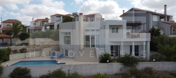 Villa de 3 dormitorios en Crete, Greece No. 8874 6