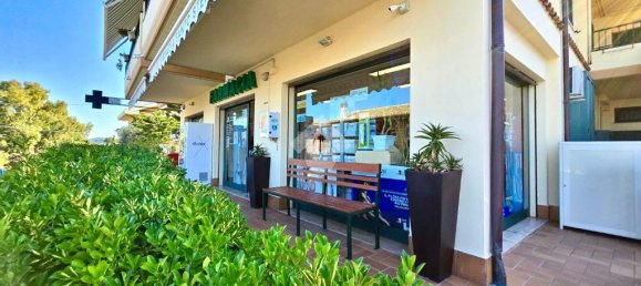 Propiedad comercial en Silvi, Italy 145 m² No. 377673 2