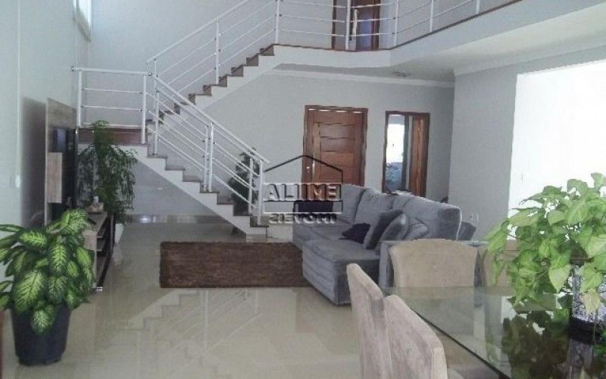 4 bedrooms House in Sao Paulo, Brazil No. 448438