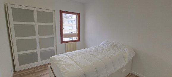 3 bedrooms Apartment in Auxerre, France No. 329725 8