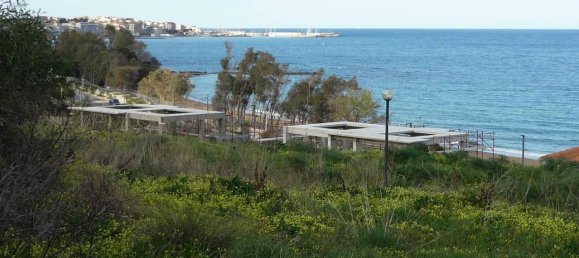 1200m² Land in Crotone, Italy No. 119723 8