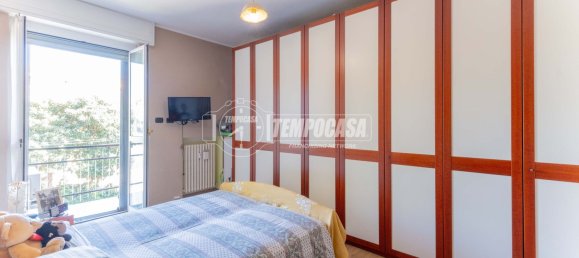 Квартира с 2 комнатами в Милан, Италия № 274443 3