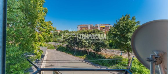 Квартира с 2 комнатами в Милан, Италия № 274443 9