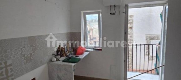 Apartamento de 2 dormitorios en Palermo, Italy No. 44265 4