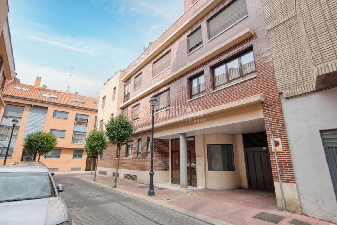 Квартира с 1 спальней в Вальядолид, Испания № 154455