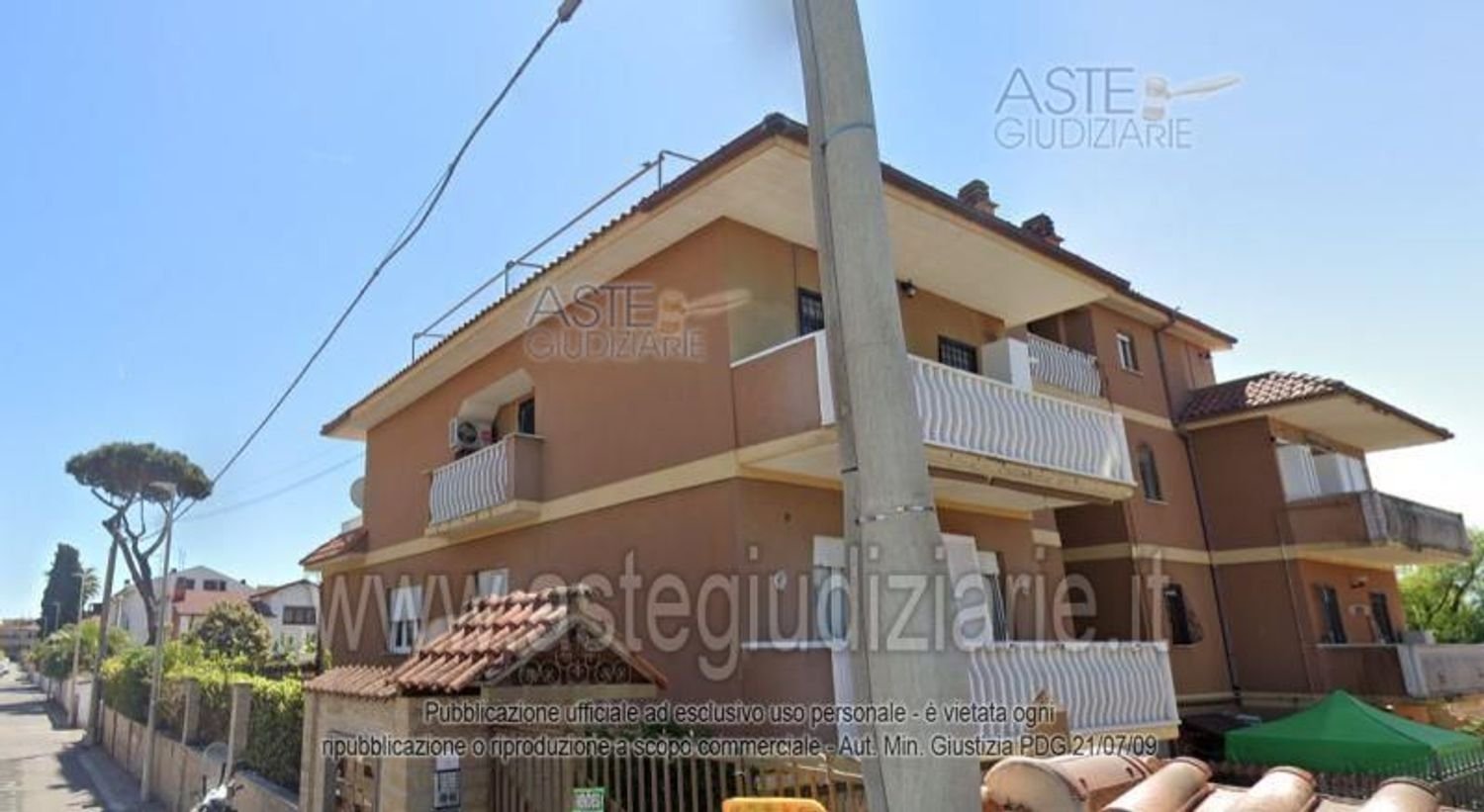 3 rooms Apartment in Rome, Italy No. 199680