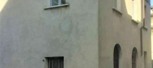 Дом с 11 комнатами в Масса, Италия № 108399 9