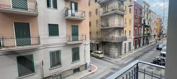 3غرفة شقة في Bari, Italy رقم 18834 20