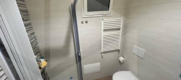 3غرفة شقة في Bari, Italy رقم 18834 27