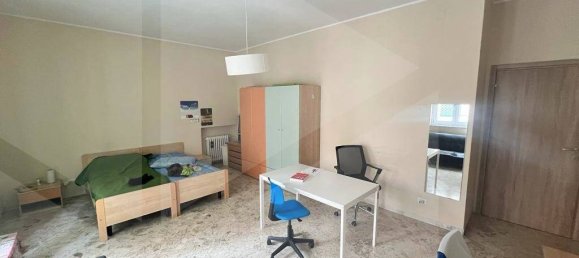 3غرفة شقة في Bari, Italy رقم 18834 32