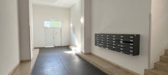 2 rooms Apartment in Vienna, Austria No. 171373 10