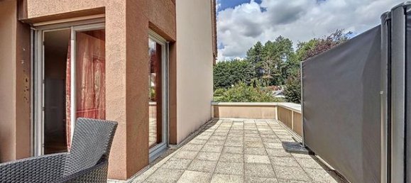 3 bedrooms Apartment in Mont-Saint-Aignan, France No. 315072 10