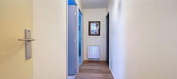 3 bedrooms Apartment in Mont-Saint-Aignan, France No. 315072 6