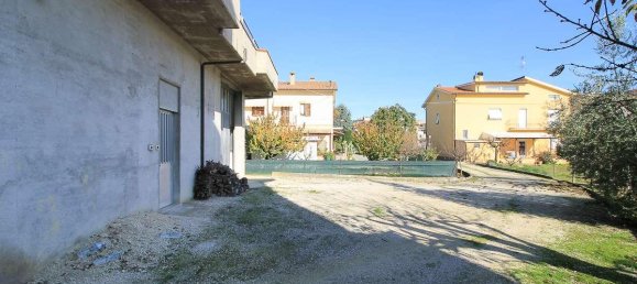 Casa de 5 habitaciónes en Osimo, Italy No. 176360 14