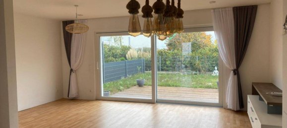 Moradia em banda de 4 divisões em Parndorf, Austria N.º 153632 2