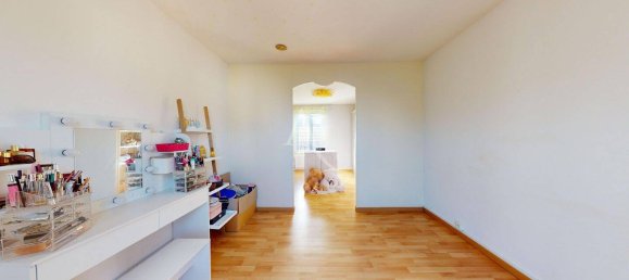 5 bedrooms House in Villeneuve-le-Comte, France No. 175892 19