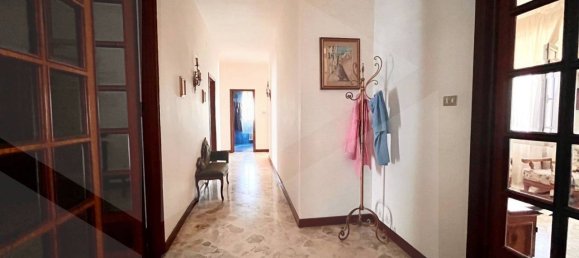 Квартира с 5 комнатами в Мольфетта, Италия № 21631 5