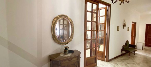 Квартира с 5 комнатами в Мольфетта, Италия № 21631 37