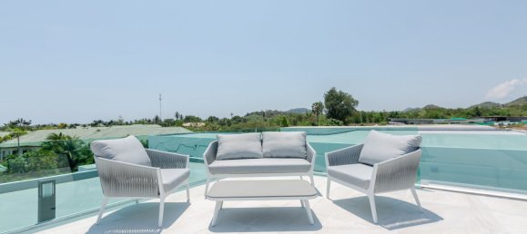 4 bedrooms Cafe / restaurant in Hua Hin, Thailand No. 7053 8