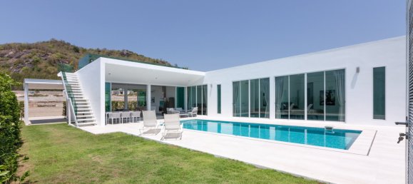 4 bedrooms Cafe / restaurant in Hua Hin, Thailand No. 7053 3