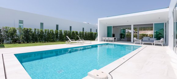 4 bedrooms Cafe / restaurant in Hua Hin, Thailand No. 7053 7