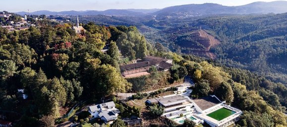 9 bedrooms Building in Oliveira de Azemeis, Portugal No. 63017 11