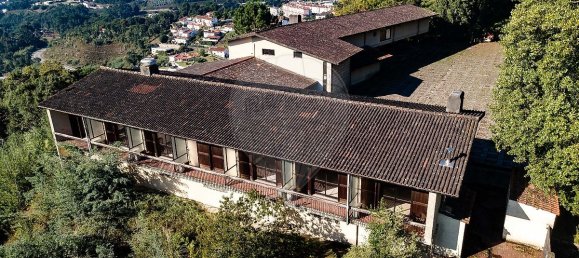 9 bedrooms Building in Oliveira de Azemeis, Portugal No. 63017 14