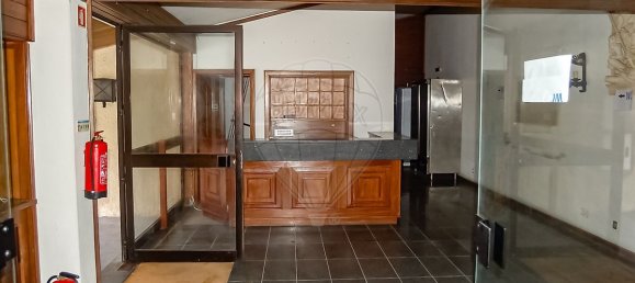 9 bedrooms Building in Oliveira de Azemeis, Portugal No. 63017 16