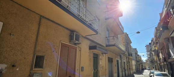 3 bedrooms Apartment in San Severo, Italy No. 351415 2